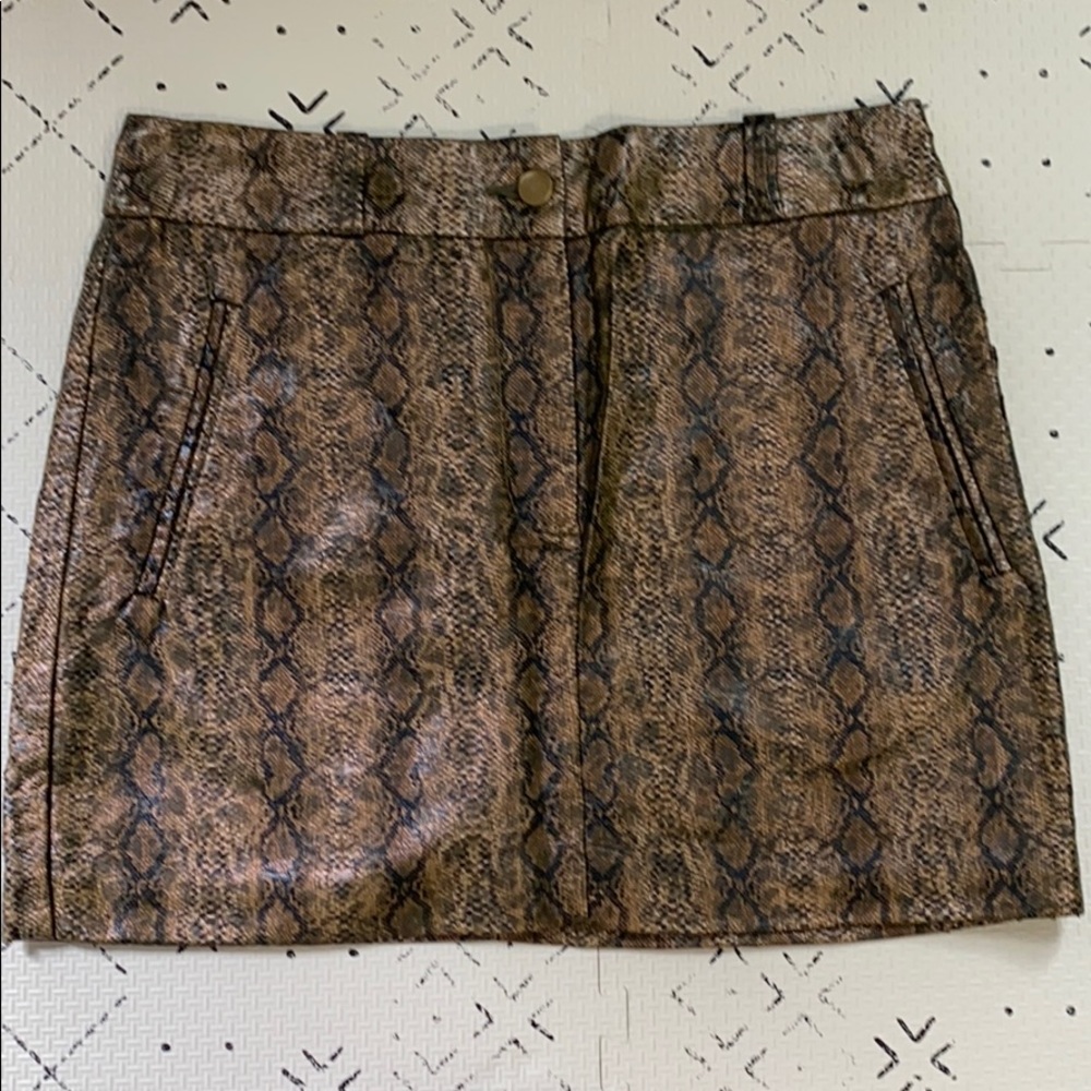 MINI SNAKE PRINT SKIRT